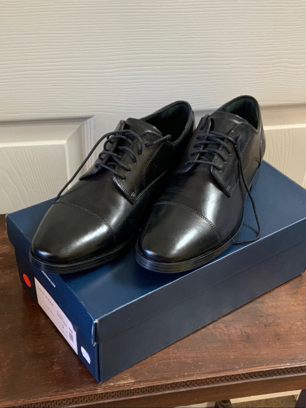 Cole Haan Black Leather Cap-Toe Oxfords. #c23770JAY GRAND CAP OX